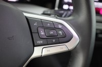 VW Golf VIII Variant 1.5 eTSI DSG Life
