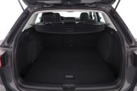 VW Golf VIII Variant 1.0 eTSI DSG