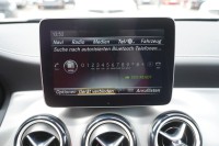 Mercedes-Benz A 200 A200 7G-DCT AMG Line