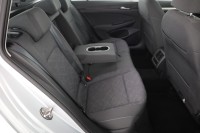 VW Golf VIII Variant 1.5 eTSI DSG