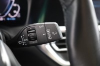 BMW 330 e xDrive Luxury Line