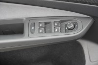 VW Golf VIII 1.5 eTSI R-Line