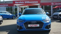 Audi A4 Quattro 40 quattro 2.0 TDI S-Line