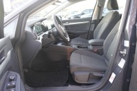 VW Golf VIII Variant 1.0 TSI