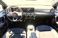 Mercedes-Benz A 200 A200 AMG Line