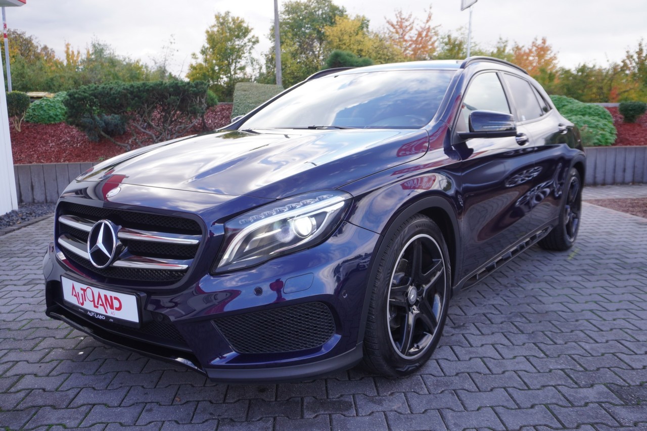 Mercedes-Benz GLA 200 AMG Line