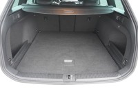 VW Passat Variant 1.5 TSI DSG R-Line
