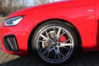 Audi A4 Quattro Avant 40 TDI quattro S line
