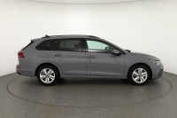 VW Golf VIII Variant 1.0 TSI