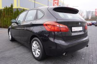 BMW 220 i Advantage