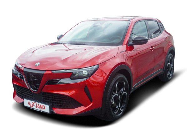 Alfa Romeo Junior Ibrida Speciale 1.2 VGT