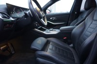 BMW 330 330i M Sport Aut.