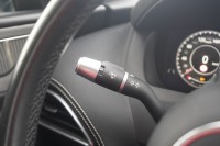 Jaguar XE D180 R-Dynamic HSE