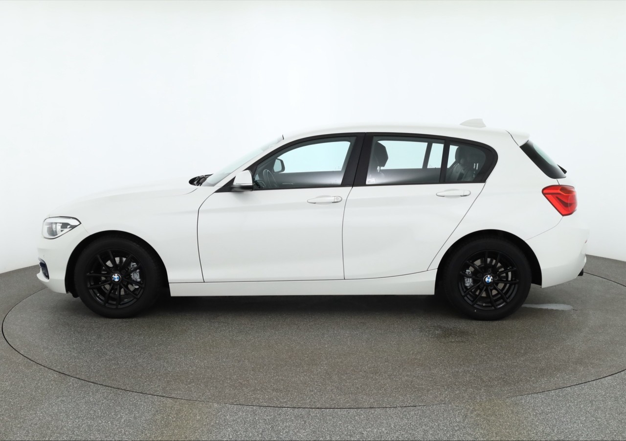 BMW 118 iA Sport Line