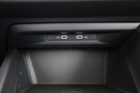 VW Golf VIII Variant 1.0 eTSI DSG
