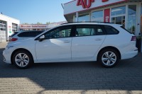 VW Golf VIII Variant 1.0 Life