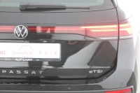 VW Passat Variant 1.5 eTSI DSG