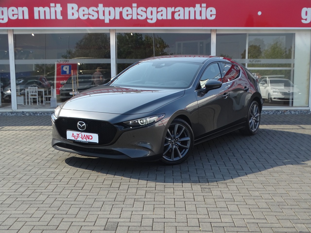 Mazda 3 SKYACTIV-G M-Hybrid Selection