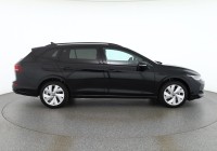 VW Golf VIII Variant 1.5 TSI