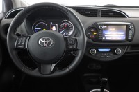 Toyota Yaris 1.5 Hybrid Business