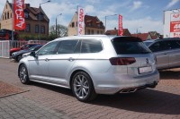VW Passat Variant 1.5 TSI R-Line DSG