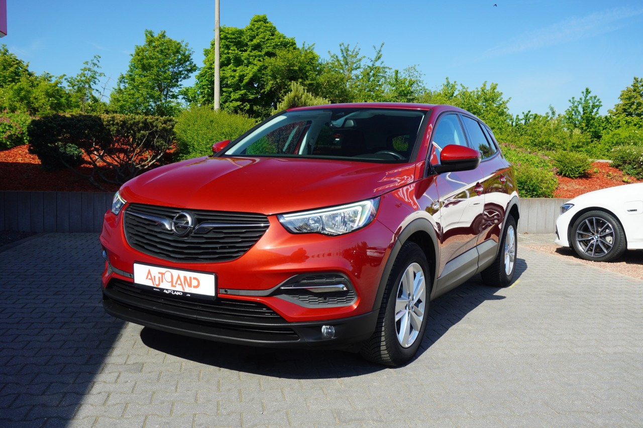 Opel Grandland 1.2 Business Edition
