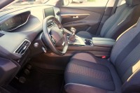 Peugeot 3008 1.2 12V e-THP Active Business