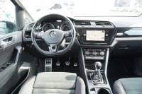 VW Touran 2.0 TDI R-Line