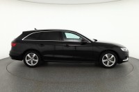 Audi A4 Avant 35 TFSI S line