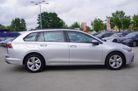 VW Golf VIII Variant 1.0 TSI