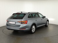 Skoda Superb 2.0 TDI DSG Style