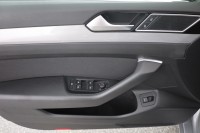 VW Passat Variant 1.5 TSI DSG Business