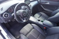 Mercedes-Benz GLA 180 Urban