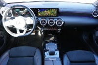 Mercedes-Benz CLA 200 AMG Line