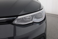 VW Golf VIII Variant 1.5 eTSI DSG Life