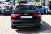 Audi A4 2.0 TFSI S line
