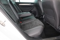 VW Passat Variant 2.0 TDI DSG Elegance