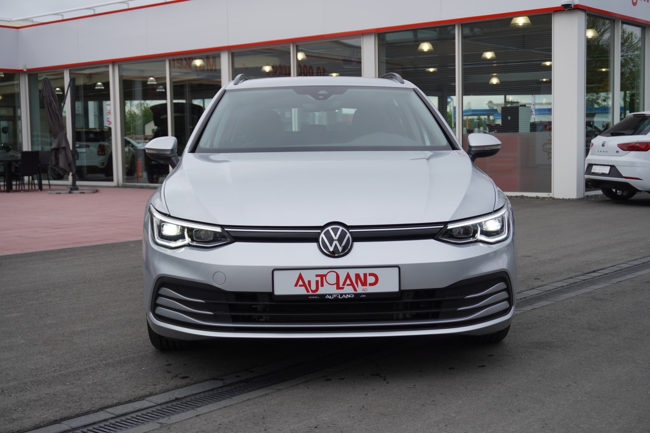 VW Golf VIII Variant Life eTSI