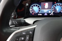 VW Golf VIII Variant 1.0 TSI Life