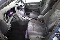 VW Golf VIII Variant 1.5 eTSI R-Line DSG