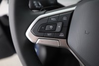 VW Golf VIII Variant e1.5 TSI DSG