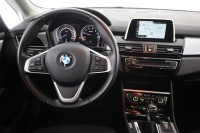 BMW 225 xe Advantage