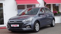 Hyundai i20 1.2 Active Bluetooth Scheckheftgepflegt Bordcomputer