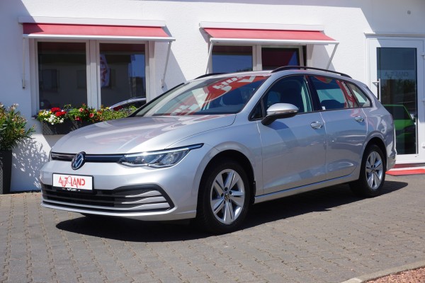 VW Golf VIII Variant Life eTSI