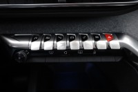 Peugeot 3008 1.2 12V e-THP Allure Autom.