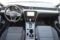 VW Passat Variant 2.0 TSI R-Line
