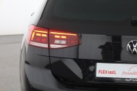 VW Passat Variant 1.5 TSI DSG