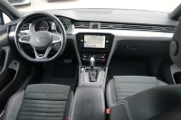 VW Passat Variant 2.0 TDI R-Line