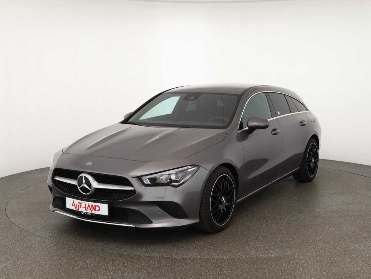 Mercedes-Benz CLA 180 Shooting Brake 