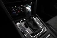 VW Passat Variant 1.5 TSI DSG Business